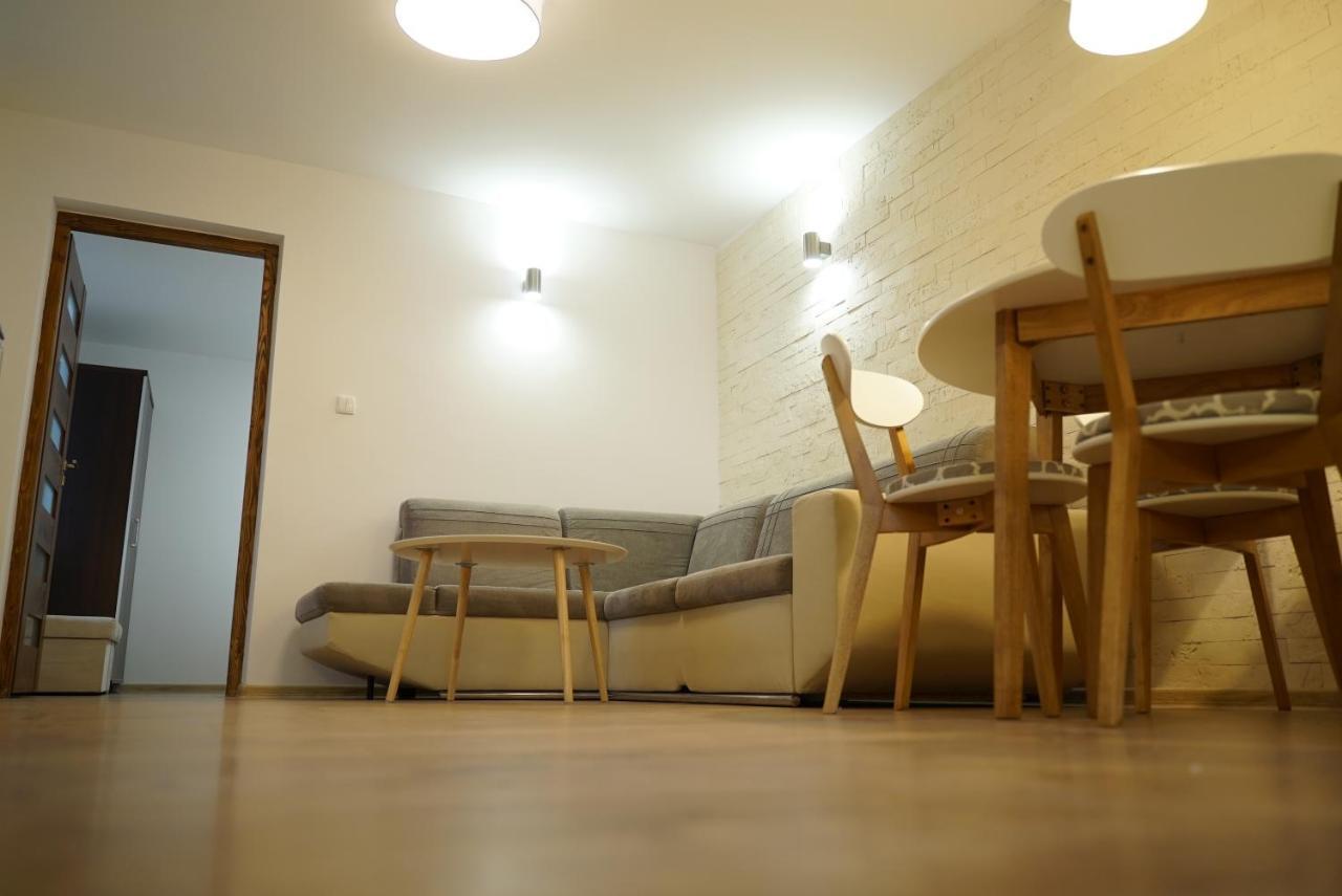 Apartament Naleczow Dom Pod Orzechami Exterior foto